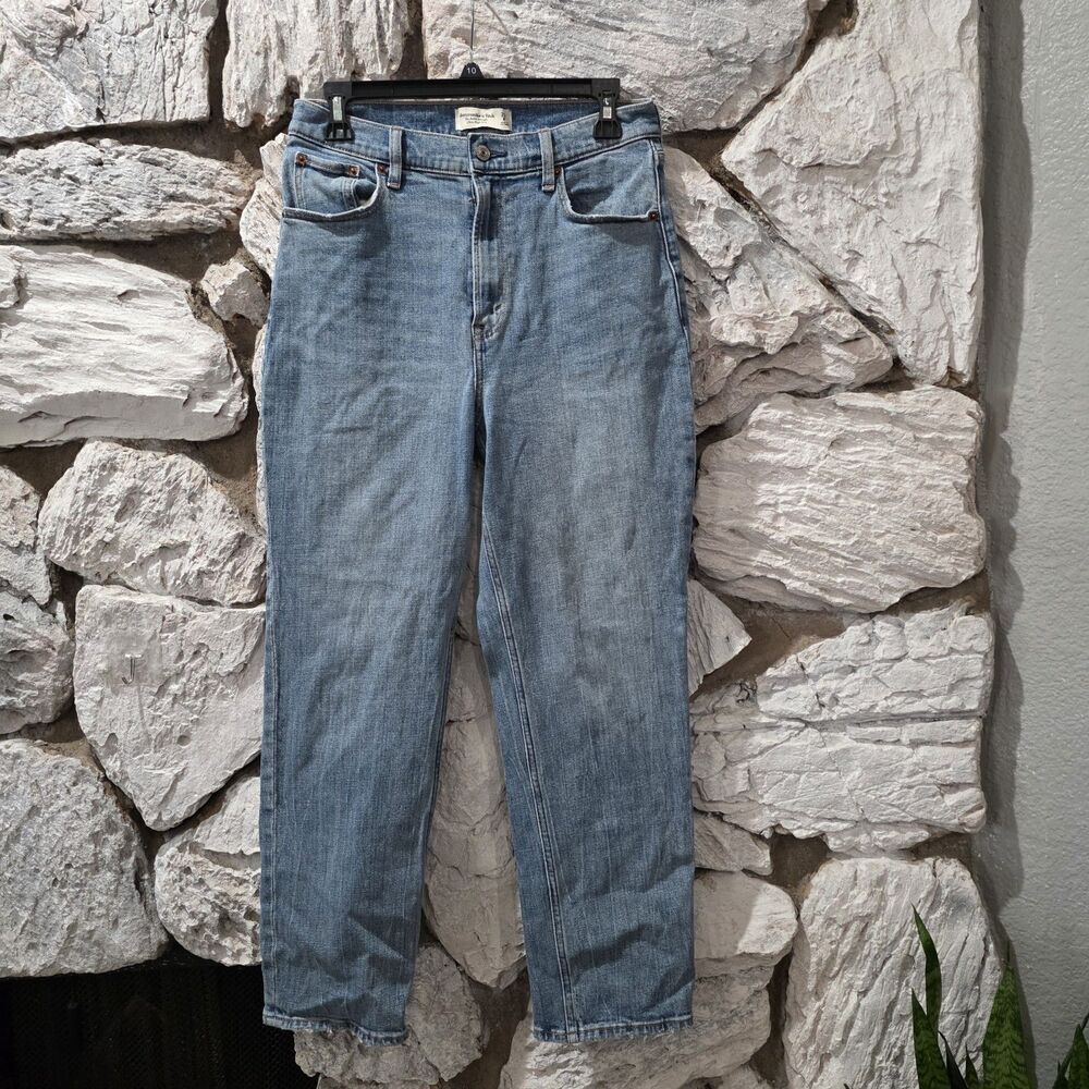 Abercrombie & Fitch The Ankle Straight Ultra High Rise Jeans Size 29 Curve Love